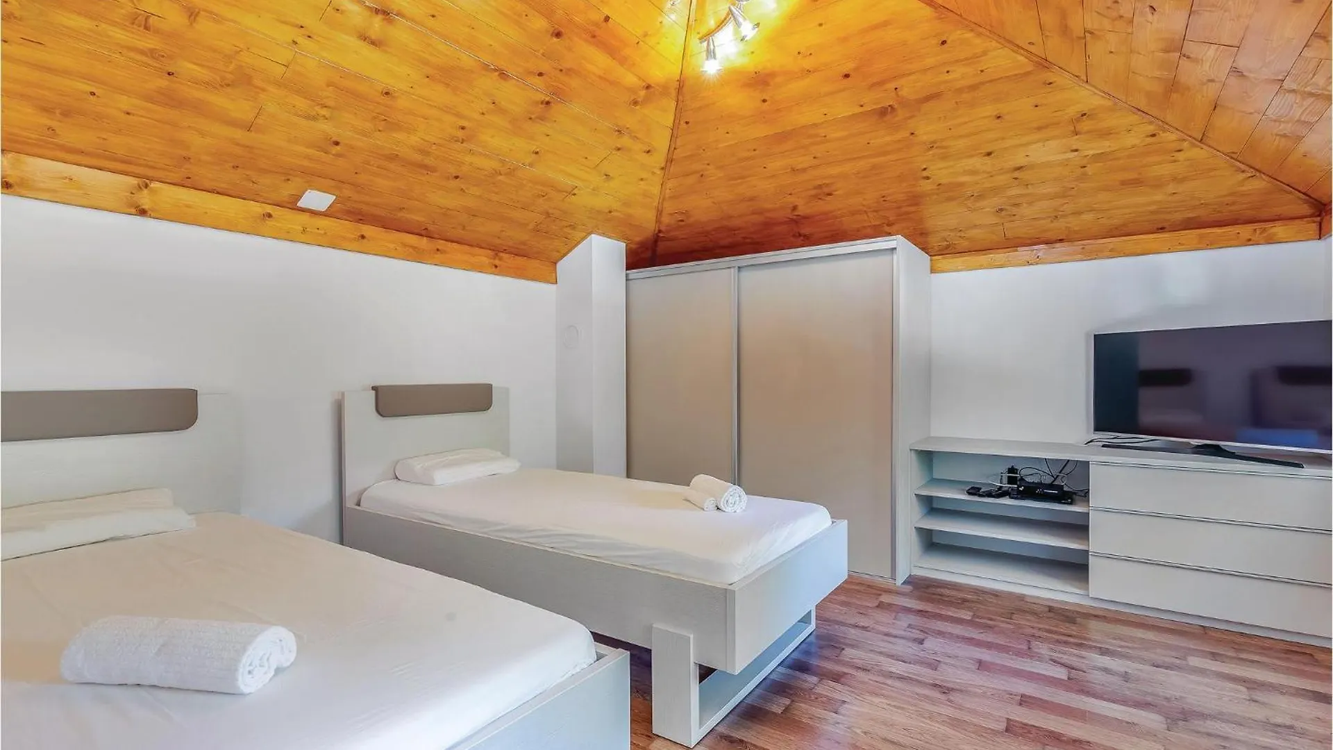 3 Bedroom Stunning Home In Bribir Σπίτι διακοπών